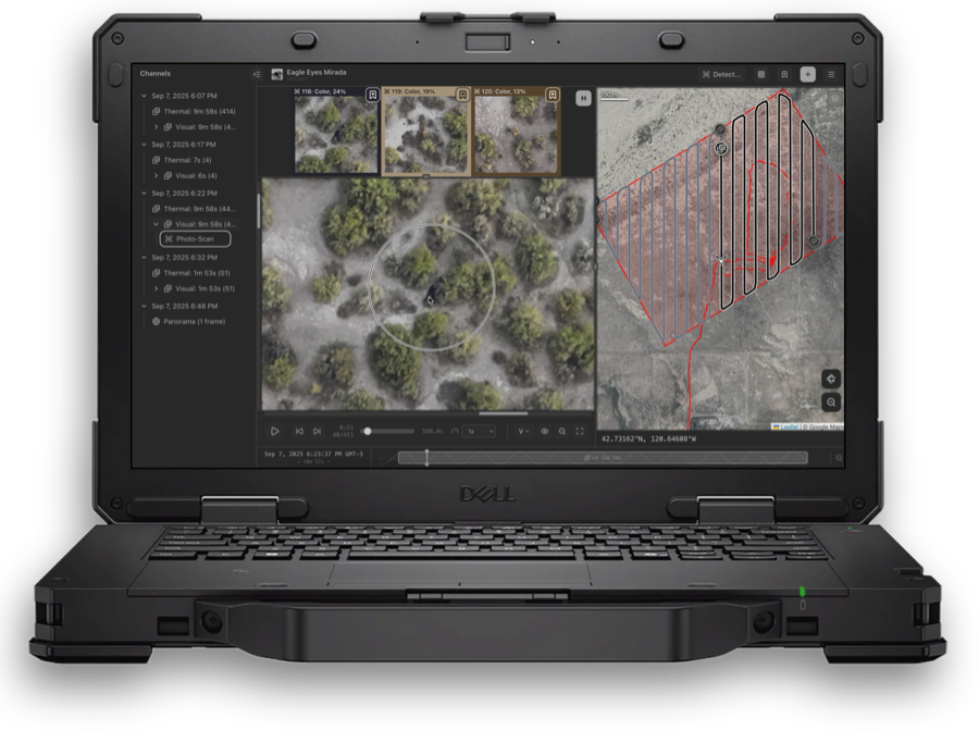 Eagle Eyes Mirada running on a rugged field laptop
